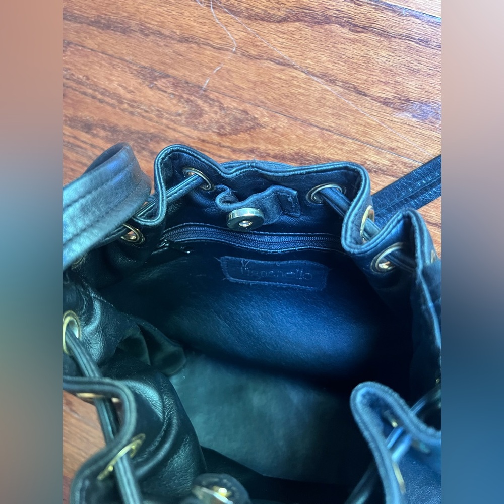 Tignanello Black Leather Drawstring Shoulder Bucket Bag - Picture 5 of 5